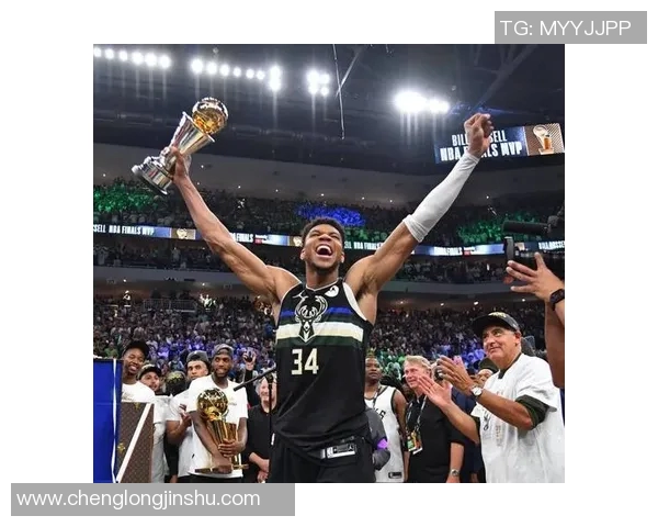 字母哥推迟续约决定专注雄鹿能否再夺NBA冠军